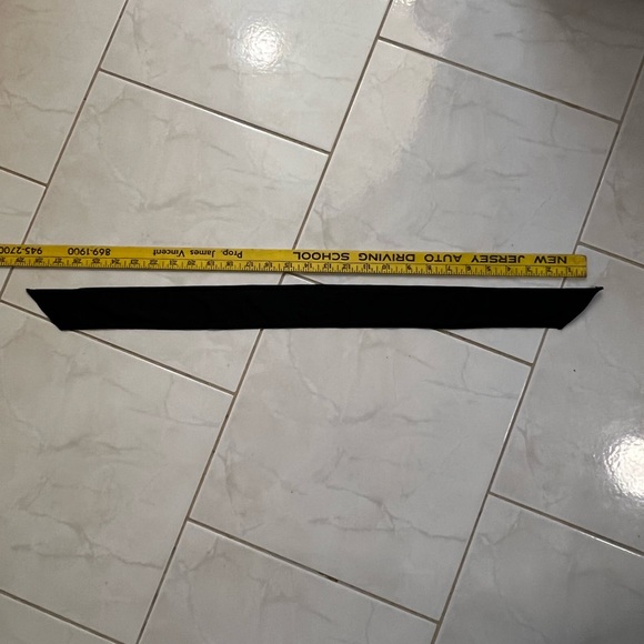 Under Armour Black Wide Fabric Tie Headband - Picture 5 of 5